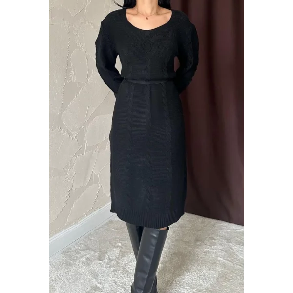 Siyah Kemerli Triko Elbise