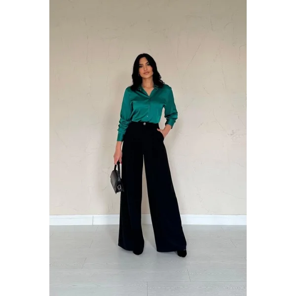 Siyah Pileli Comfort Pantolon