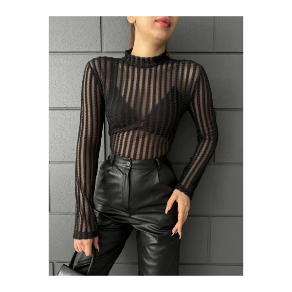 Siyah Tül Detay Transparan Bluz