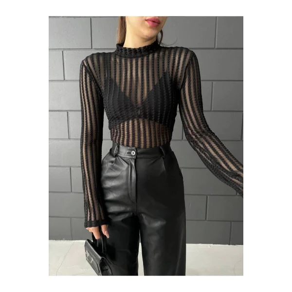 Siyah Tül Detay Transparan Bluz