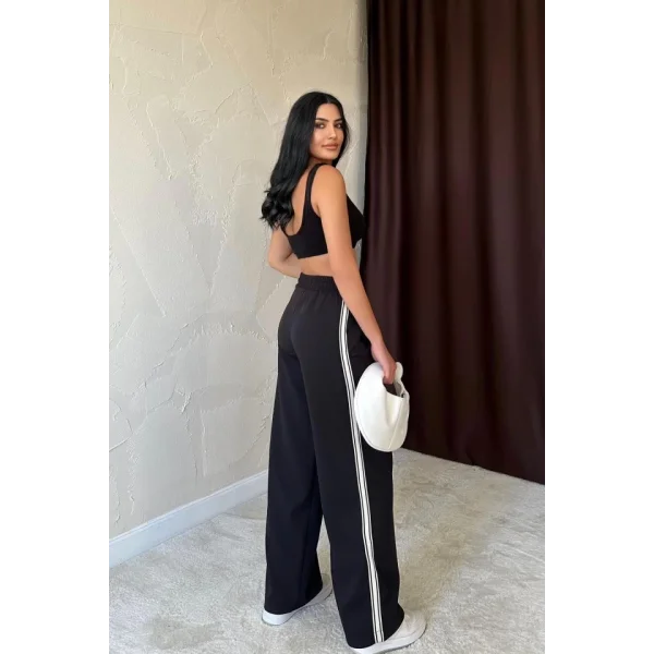 Siyah Yanları Şeritli Pantolon