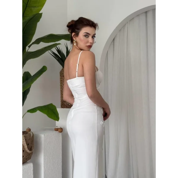 Stor Gül Detaylı Elbise