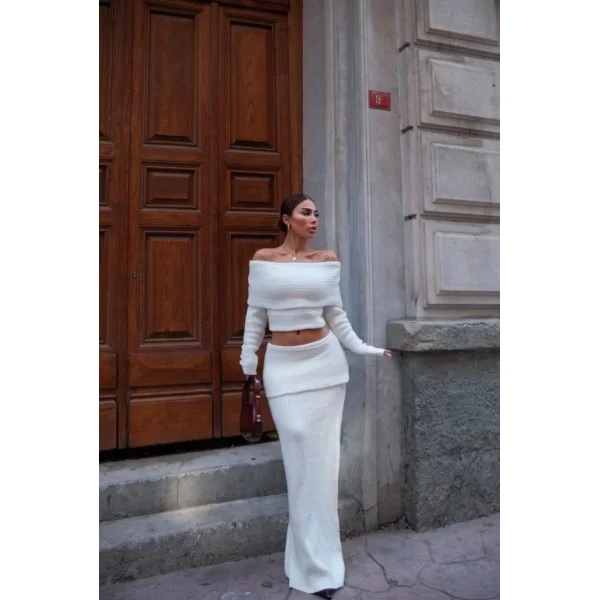 Straplez , Madonna , Carmen Yaka Croplu Uzun Etekli ikili Takım Triko - Beyaz
