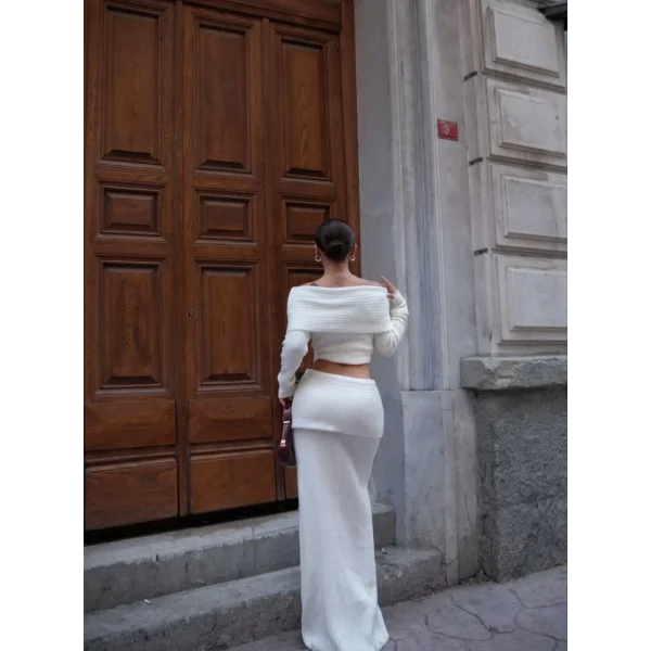 Straplez , Madonna , Carmen Yaka Croplu Uzun Etekli ikili Takım Triko - Beyaz