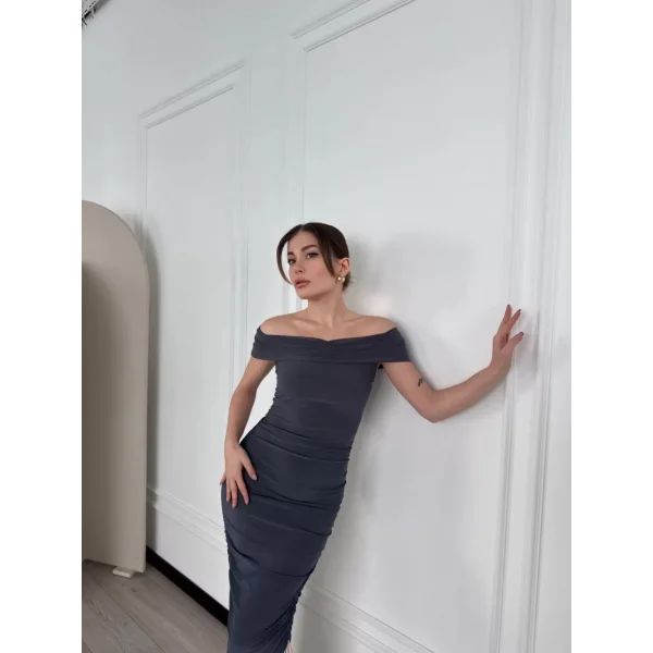 Striptiz Omuzlu Uzun Elbise- Füme
