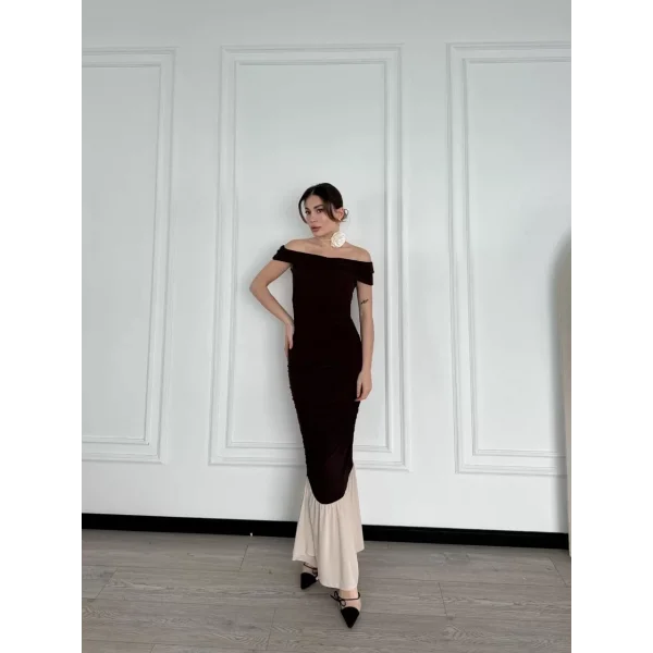 Striptiz Omuzlu Uzun Elbise- Kahve