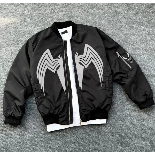 Unisex Siyah Bomber Mont – Venom Beyaz Örümcek Logolu, Fermuarlı Cepli, Kapitone Astarlı Günlük Mont - Siyah