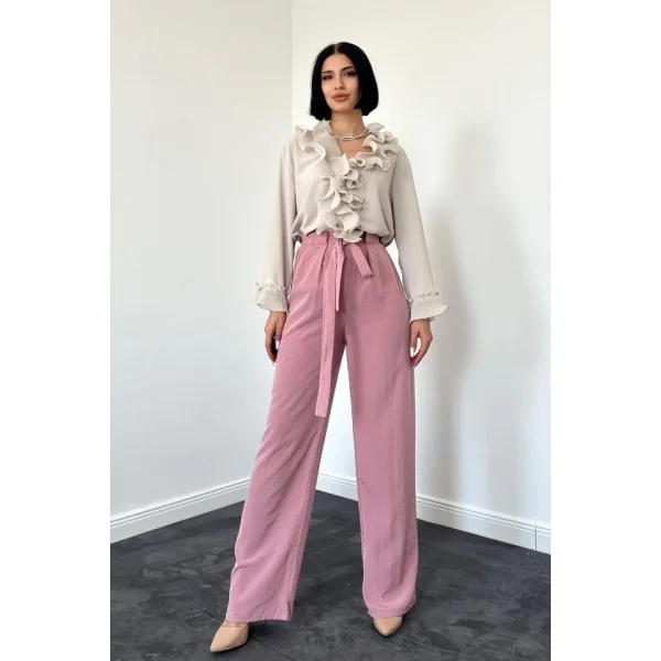 Taş Yakası Volanlı Gömlek