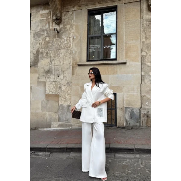 TASARIM ETİKET DETAYLI CEKET - PANTOLON TAKIM - Beyaz