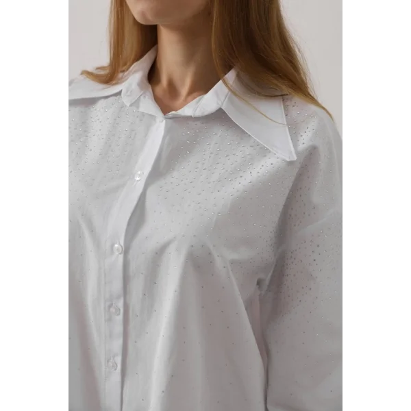 Taşlı Sivri Yaka Gömlek - Beyaz