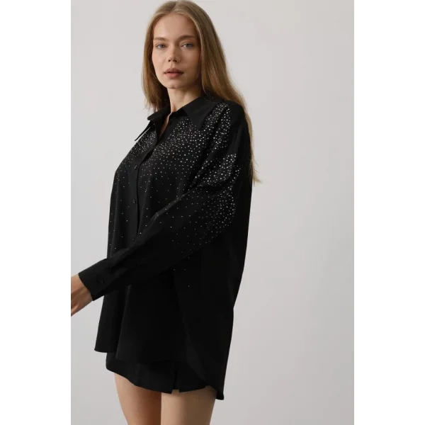 Taşlı Sivri Yaka Gömlek - Siyah