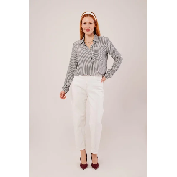 Tek Cep Çizgili iyah Kısa Gömlek