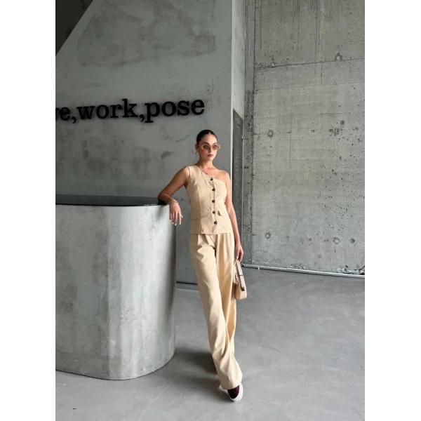 TEK KO YEEK  PANTOON TAKI ATA  Bej