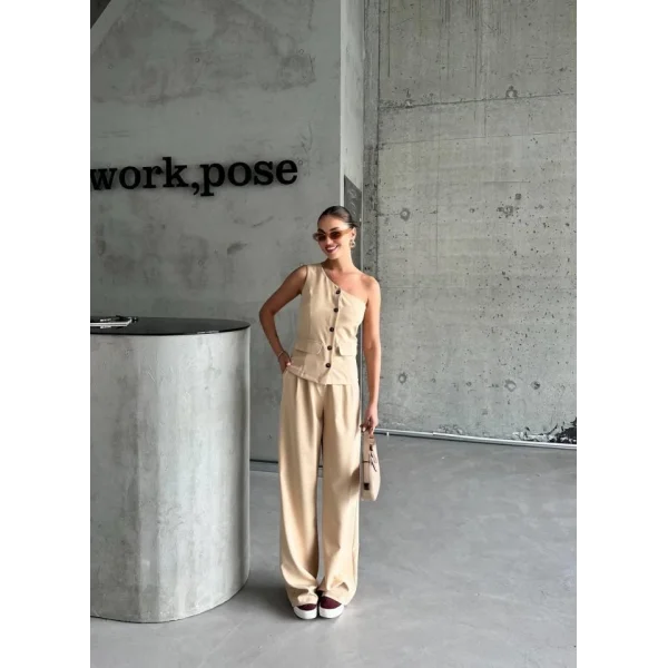 TEK KO YEEK  PANTOON TAKI ATA  Bej