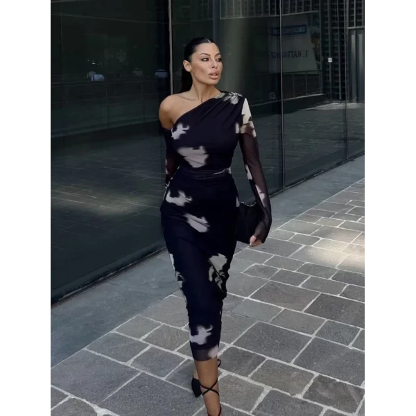 Tek Omuz asimetrik Desenli Uzun Şifon Elbise - Siyah