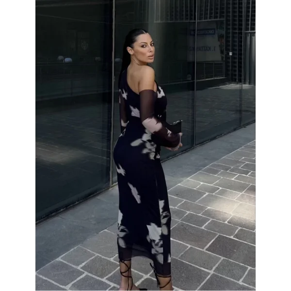 Tek Omuz asimetrik Desenli Uzun Şifon Elbise - Siyah