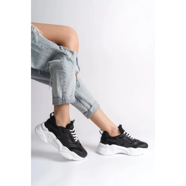 TOKYO Bağcıklı Ortopedik Taban Triko Detaylı Kadın Spor Ayakkabı  TBT - Siyah