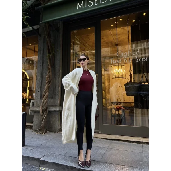 Triko Cepli Uzun Hırka- Beyaz