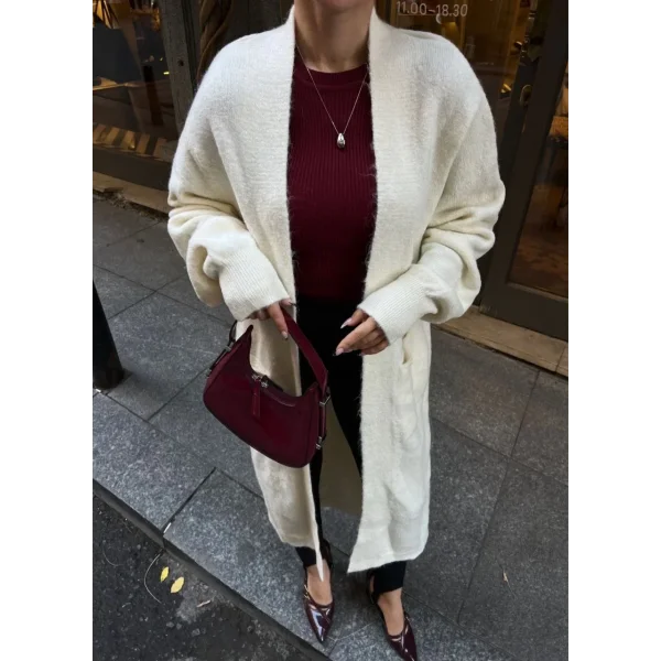 Triko Cepli Uzun Hırka- Beyaz