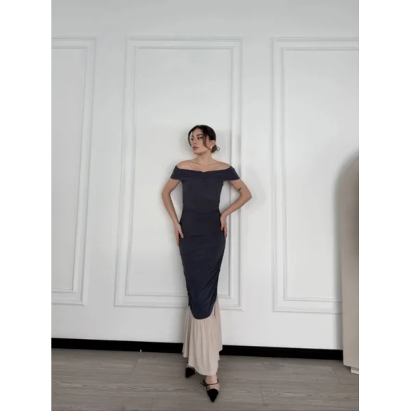 triptiz Omuzlu Uzun Elbise Füme