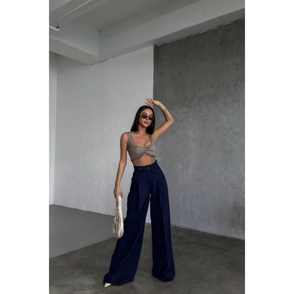 Üç Düğme Detayli Palazzo Pantolon