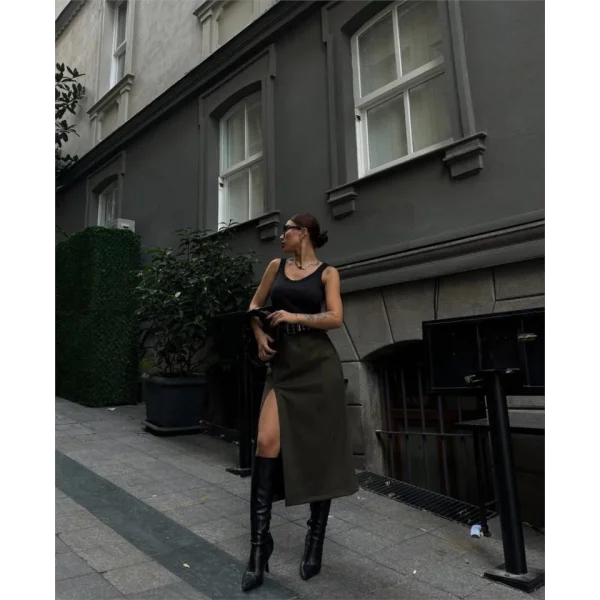 ÜET KAE ETEK YIRTAÇ DETAYI  Haki