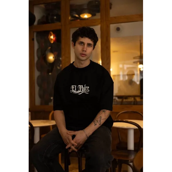 Unisex Bisiklet Yaka Baskılı Oversize T-Shirt - Siyah