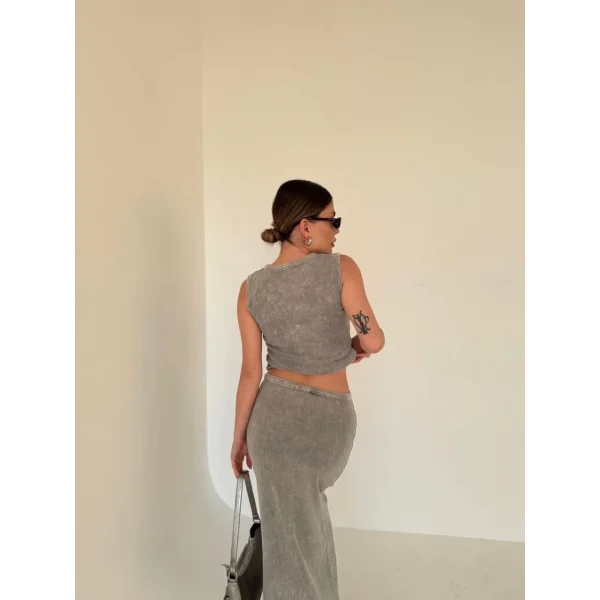 Uzun Etekli Önü Düğmeli Badi İkili Takım- Gri