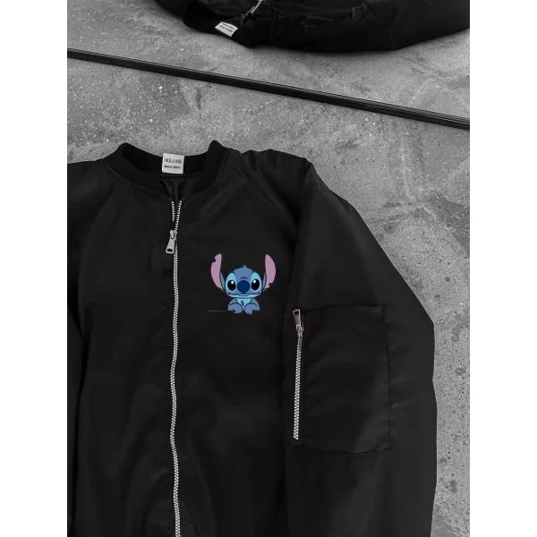 Unisex Siyah Bomber Ceket – Fermuarlı, Cepli, Kapitone Astarlı, Sevimli Stitch Baskılı Günlük Rahat Mont - Siyah
