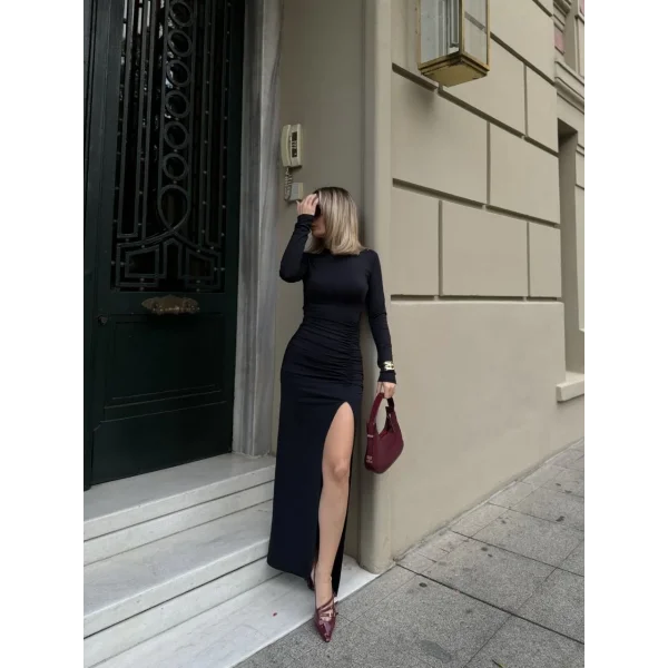 Uzun Kollu Yırtmaçlı Drapeli Uzun Elbise - Siyah