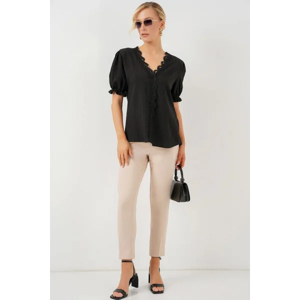 V Yaka Dantelli Bluz 956 - Siyah