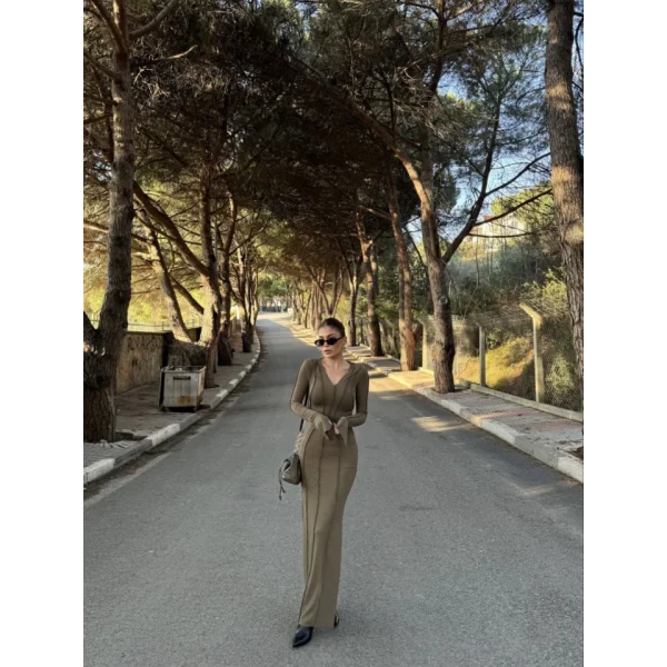 V Yaka Karoyaka Dikişli Yırtmaçlı Uzun Elbise  Haki