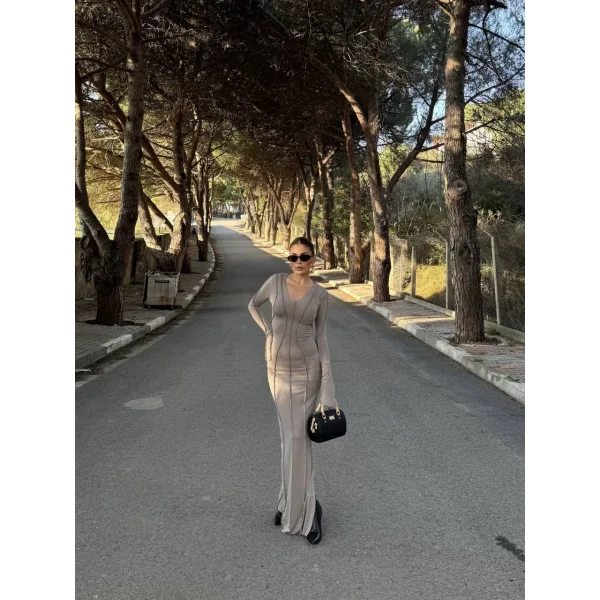 V Yaka Karoyaka Dikişli Yırtmaçlı Uzun Elbise - Taş