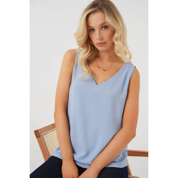 V Yaka Sıfır Kol Bluz 950 - Mavi