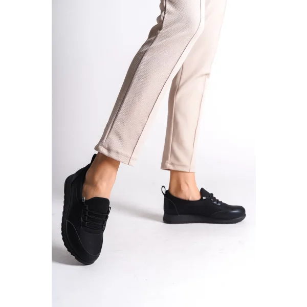 VIOLET Bağcıklı Lastikli Ortopedik Rahat Taban Cilt Detaylı Klasik Kadın Babet Anne Ayakkabısı CST - Siyah