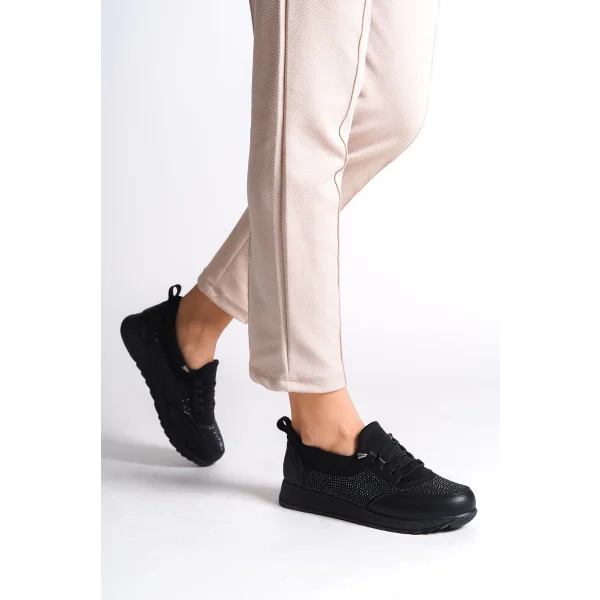 VIOLET Bağcıklı Lastikli Ortopedik Rahat Taban Taş Detaylı Klasik Kadın Babet Anne Ayakkabısı  CST - Siyah