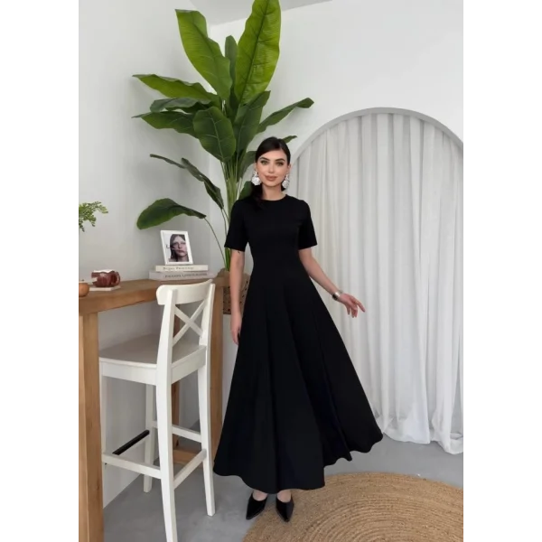 Wera Pliseli idi Elbise