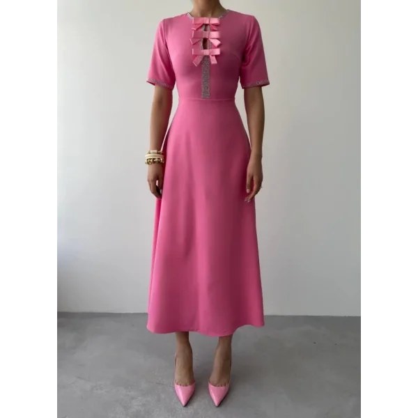 Wera Taşlı Fiyonk Detaylı Elbise