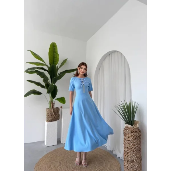 Wera Taşlı Fiyonk Detaylı Elbise