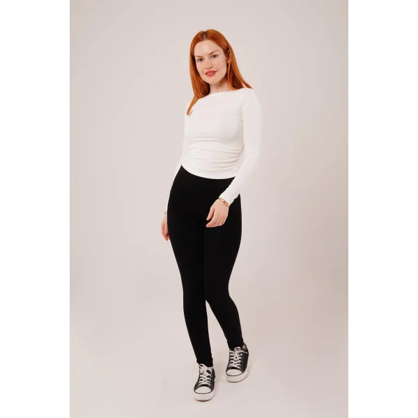 Yaka Detay Uzun Kollu Basic Beyaz Bluz