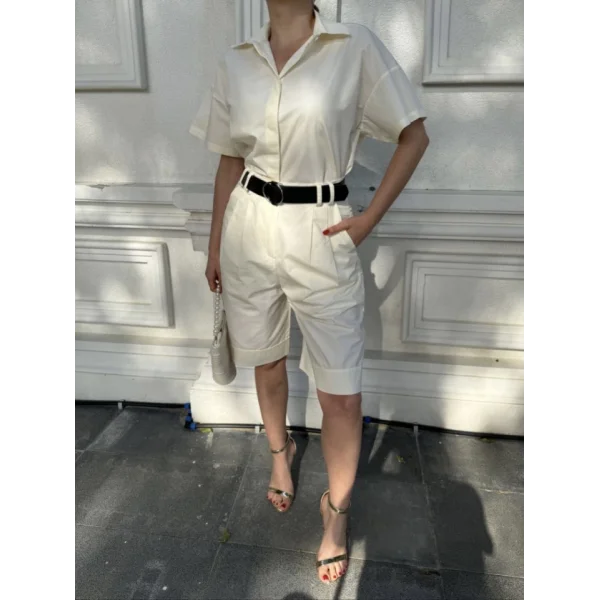 Yakalı Gömlek Kemerli Şortlu Takım - Beyaz