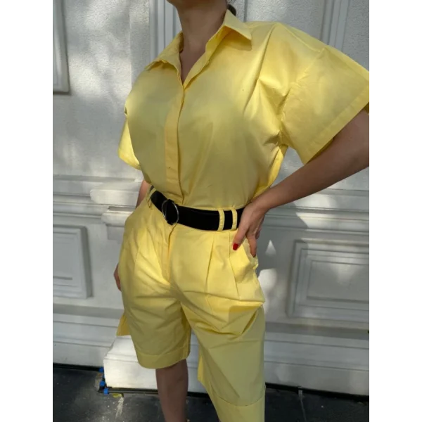 Yakalı Gömlek Kemerli Şortlu Takım - Sarı
