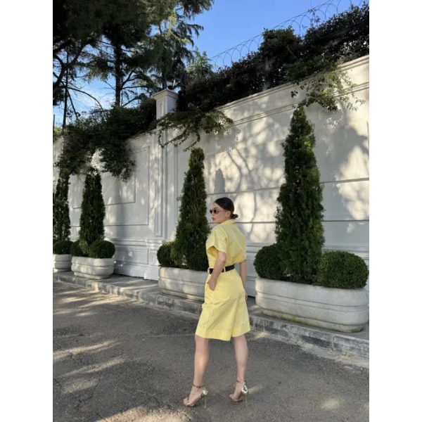 Yakalı Gömlek Kemerli Şortlu Takım - Sarı