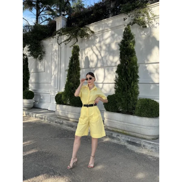 Yakalı Gömlek Kemerli Şortlu Takım - Sarı