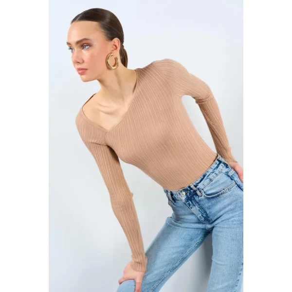 Yakası Simetri Kazak  Bej