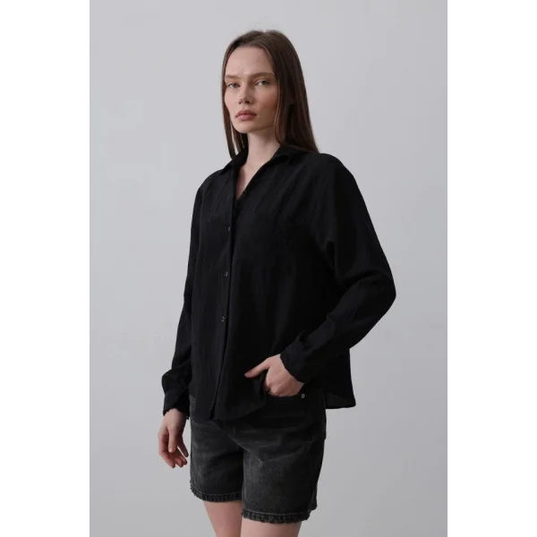 Yakası Ve Kolları Dantel Detaylı Gömlek - Siyah