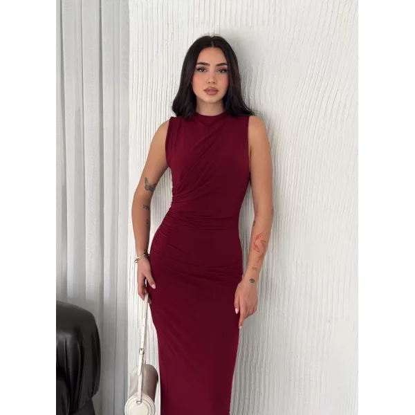 Yandan Buzgulu Kolsuz Yırtmaçlı Uzun Elbise - Bordo