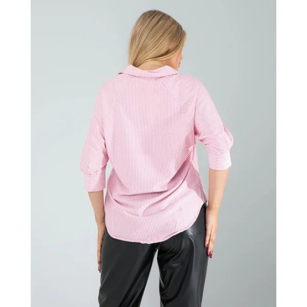 Yarım Düğme Pembe Çizgili Beyaz Gömlek