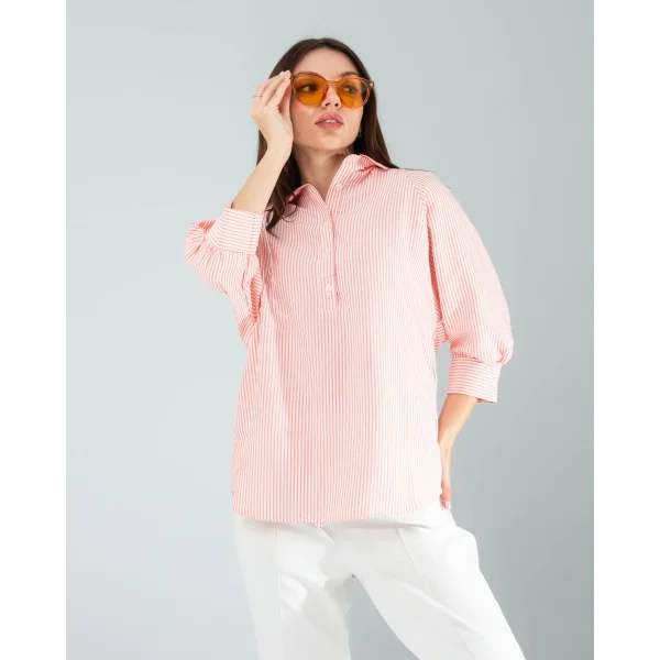 Yarım Düğme Turuncu Çizgili Beyaz Gömlek