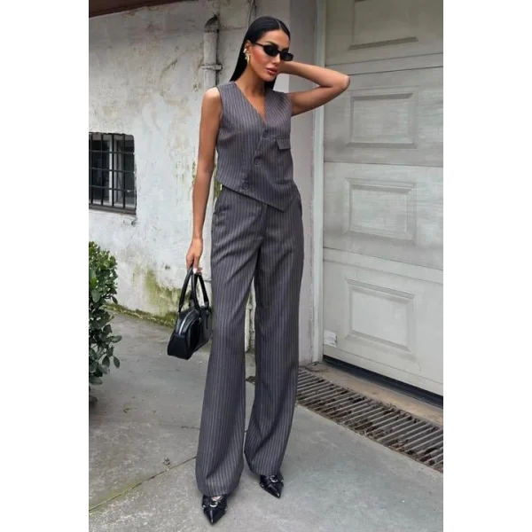 Yeleği Çapraz Detay Düğmeli Cepli Yelekli Takım 10150